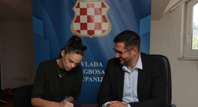 Studentima iz Kantona 10 200 KM mjesečno, potpisano 38 novih ugovora