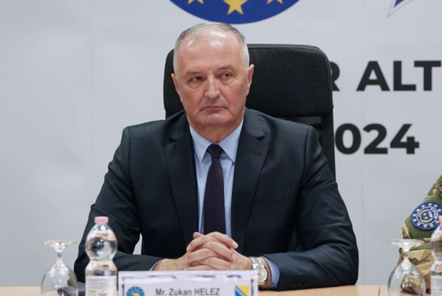 Helez dao naredbu o angažmanu OS BiH za spašavanje civila i imovine u poplavljenim područjima