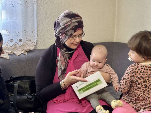 Reis Kavazović darovao devet porodica u Bosanskoj krajini