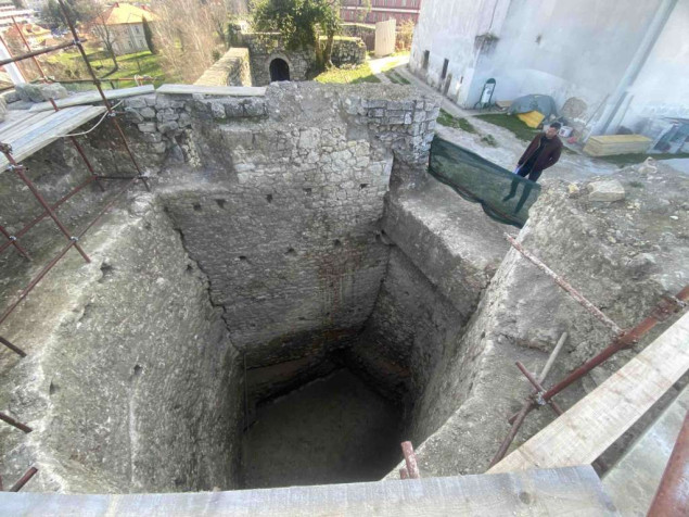 Obnova Kule Husein-kapetana u Gradačcu u punom jeku