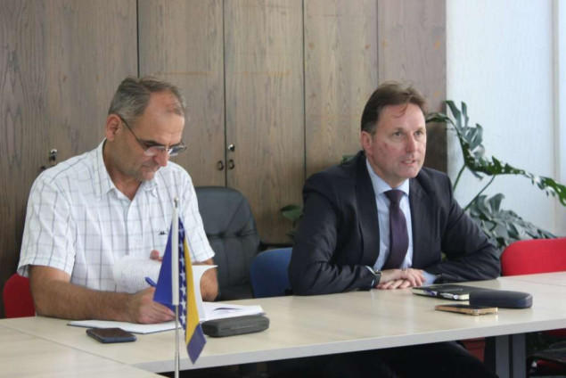 Hrnjić s proizvođačima i otkupljivačima krompira: Stvoriti liniju 'od polja do stola'