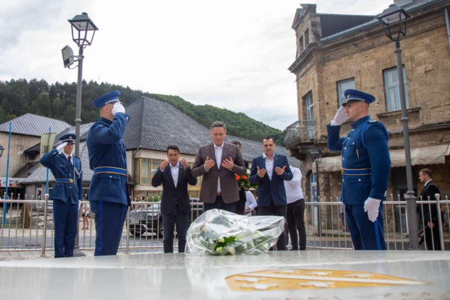 Bećirović u Jajcu: Nema alternative jedinstvenoj i cjelovitoj Bosni i Hercegovini