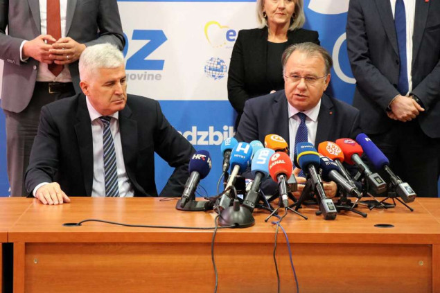 Čović u Mostaru održao sastanak s predstavnicima NiP-a i SDP-a