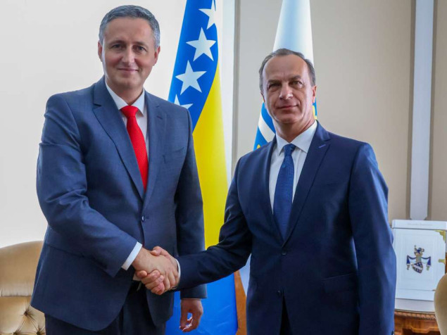 Bećirović razgovarao s ambasadorom  Vasiljem Kiriličom, podrška suverenitetu Ukrajine