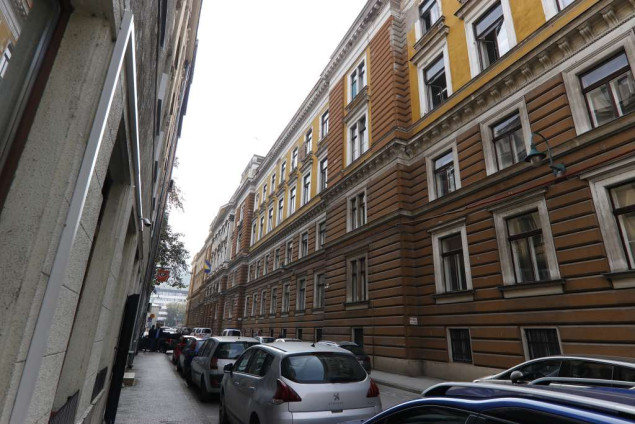 Predložen jednomjesečni pritvor za svih deset osumnjičenih zbog napada na Beograđane