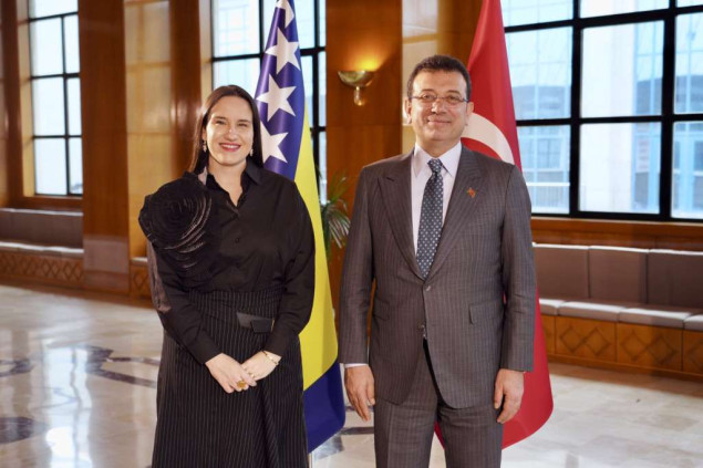 U Istanbulu susret gradonačelnika Benjamine Karić i Ekrema İmamoğlua