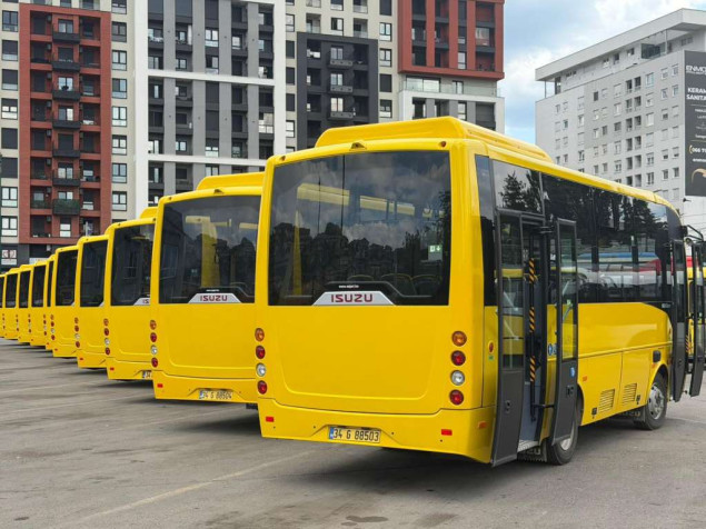 Šteta: U Sarajevo stiglo deset minibusa, sljedeće sedmice stiže još pet