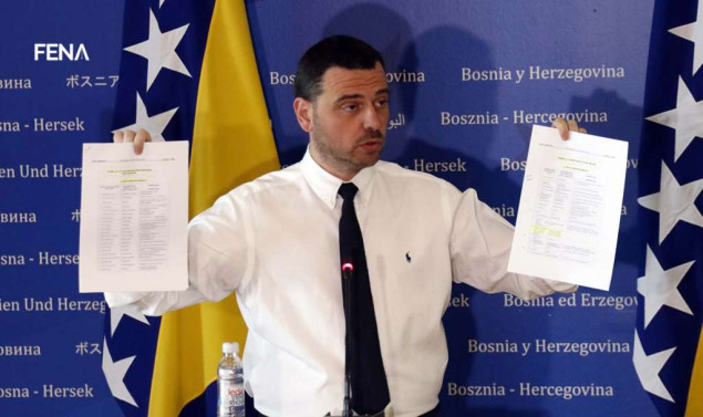 Magazinović pokrenuo inicijativu za ukidanje dodatne poštarine za međunarodne poštanske pošiljke