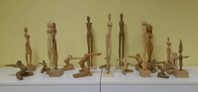 U Mostaru izložba 'Poezija u drvetu' kipara Ive Nedića