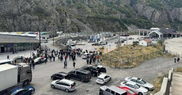 Opozicija u Gruziji organizira proteste na granici, zahtijevaju da se Rusima ne dozvoli ulazak