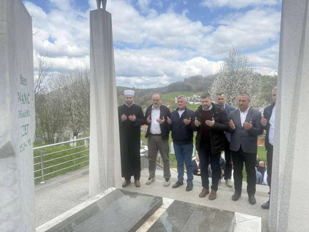 U Bužimu obilježena godišnjica formiranja Kriznog štaba i 105. bužimske brigade