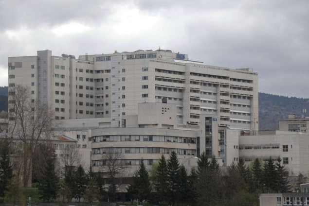 KCUS: Posjete bolesnicima skraćene na 15 minuta