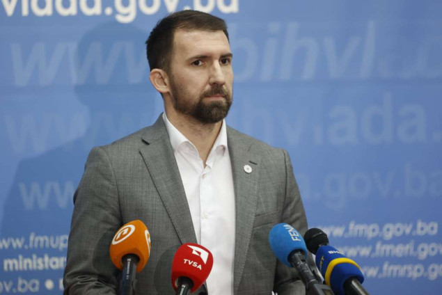 Delić najavio još 300.000 KM za jačanje efikasnosti u radu centara za socijalni rad