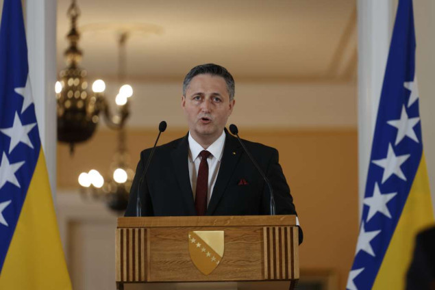 Bećirović traži sjednicu Predsjedništva BiH zbog napada organa RS na Dayton
