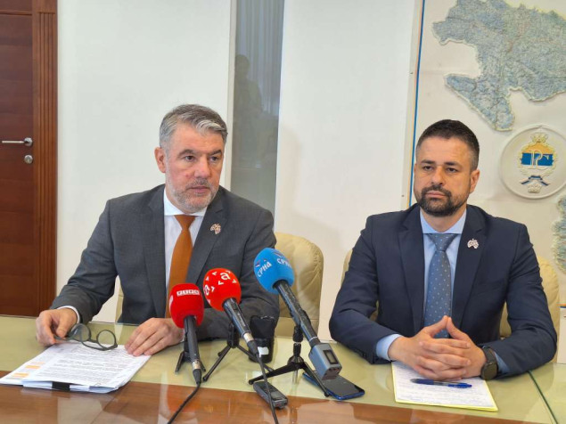 U RS u proceduri zakon o konzumiranju elektronskih cigareta i zabrani prodaje nikotinskih kesica