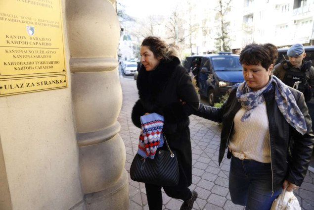 Adna Mesihović i Dženita Viteškić predate u nadležnost Tužilaštva KS