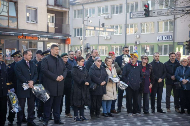 Delegacije Grada Bihaća i Vlade USK obilježile Dan nezavisnosti uz poruke za očuvanje suvereniteta