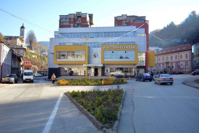 U Srebrenici do 11 sati glasalo 2.090 birača