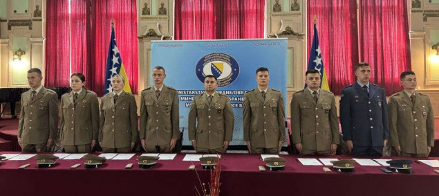 Ceremonija potpisivanja ugovora o profesionalnoj vojnoj službi u Oružanim snagama BiH