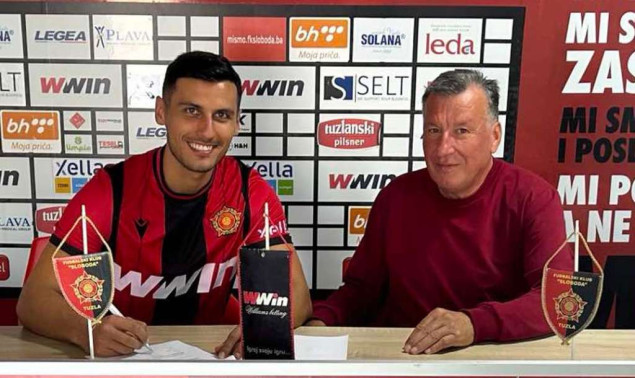 Četiri fudbalera potpisala za Slobodu