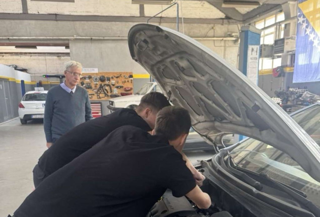 Bh. srednjoškolci na regionalnom takmičenju u Sarajevu automehaničara/autoservisera