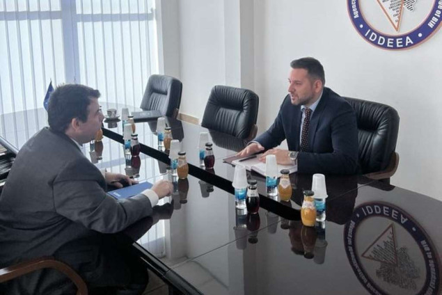 Badnjević na sastanku s Bullockom predstavio novitete koje je IDDEEA BiH napravila