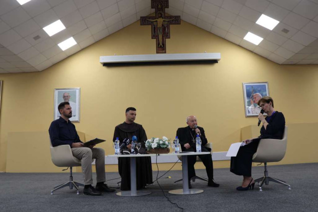 Međugorje: Nadbiskup Cavalli na Mladifestu pozvao mlade da s oduševljenjem žive današnjicu