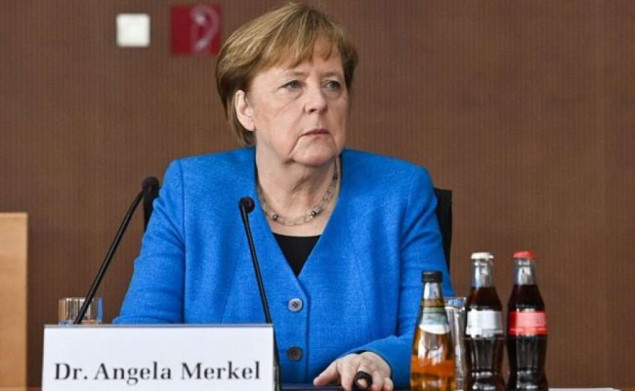 Merkel branila odluke svoje vlade o kupovini ruskog plina