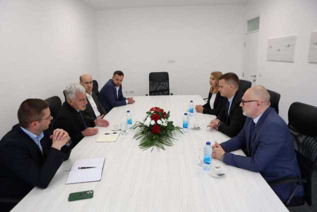 Premijer Tuzlanskog kantona i načelnik Bratunca o izgradnji privredne zone