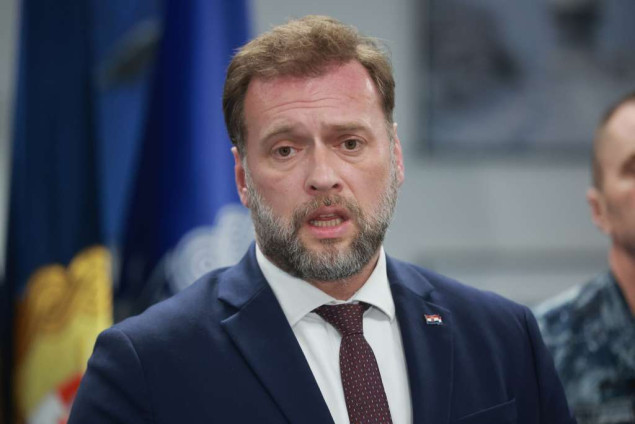 Banožić poručio Reznikovu da će Hrvatska pomagati Ukrajini na europskom putu