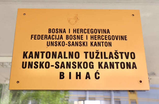 Tužilaštvo USK predložilo pritvor za 66-godišnjakinju osumnjičenu za ubistvo supruga