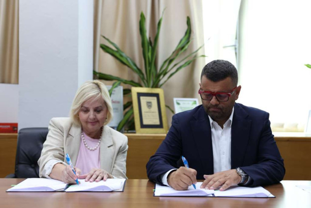 Ministarstvo za ljudska prava i izbjeglice BiH osiguralo 20.000 KM za pravnu pomoć novinarima