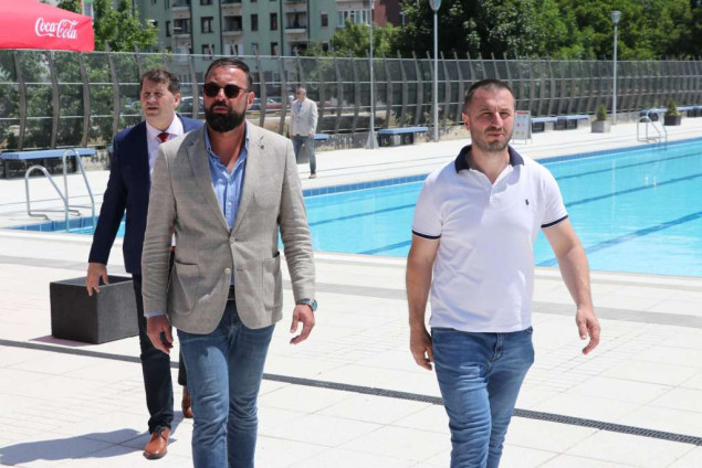 Magoda i Efendić obišli bazene Dobrinja: Sve je spremno za početak ljetne sezone