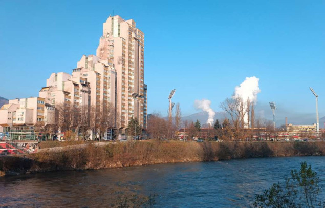 U evidenciji nezaposlenih u ZDK-u na kraju novembra bilo je 49.012 osoba, od čega trećina u Zenici