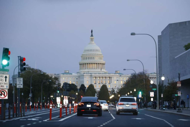 Američki Senat odobrio kompromis kojim bi se okončalo najduže zatvaranje vlade u historiji SAD-a