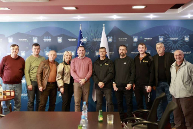 Bihaćki pčelari osvojili vrijedne nagrade na sajmu u Tuzli, Sedić najavio nastavak podrške