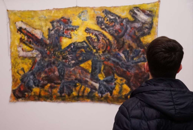 U Galeriji Preporod otvorena izložba 'Sedam slika Srebrenice'