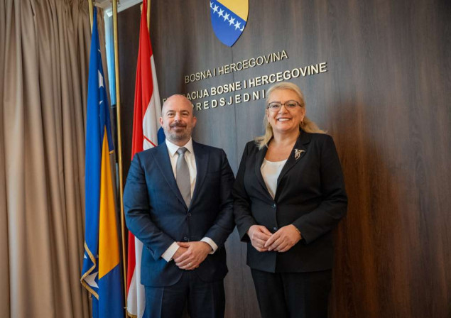 Bradara razgovarala s Ginkelom aktualnoj političkoj situaciji