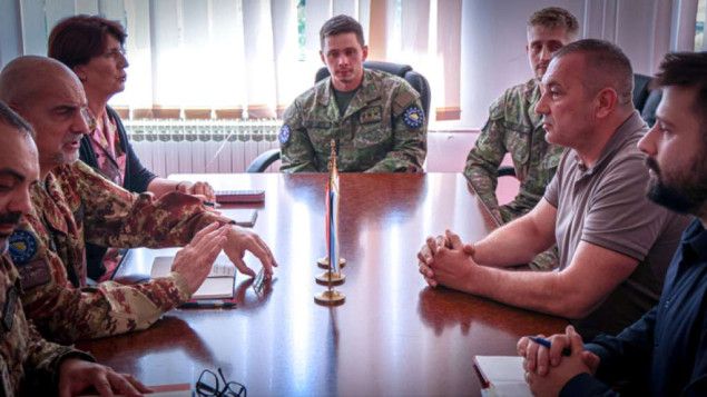 Komandant EUFOR-a s načelnikom Pala razgovarao o saradnji, sigurnosti i razvoju
