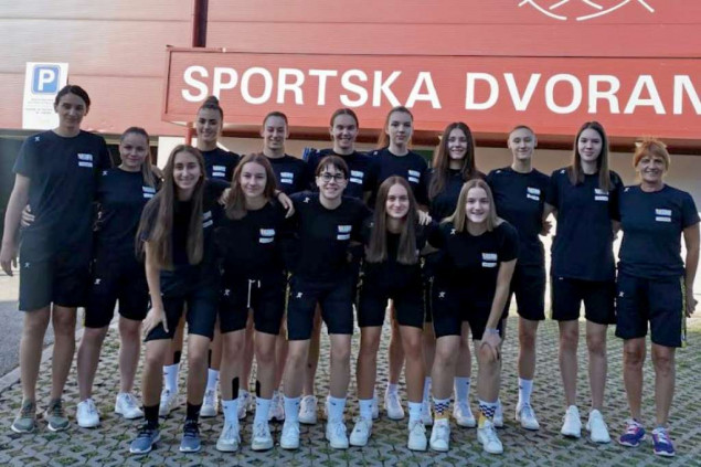 Mlade bh. košarkašice otputovale u Grčku na Evropsko prvenstvo A divizije