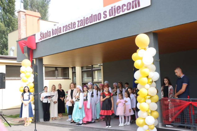 Otvoren novoizgrađeni dio OŠ „Zahid Baručija“ u Vogošći
