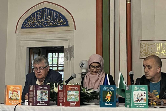 Nasiha Kapidžić Hadžić u sjećanju sugrađana, 'Poezija mog djetinjstva' u Ferhadija džamiji