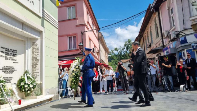 Komšić na tuzlanskoj Kapiji: Đukić je zločinac i treba biti u zatvoru