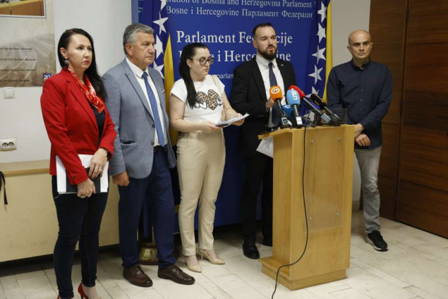 Odbor za ekonomsku i finansijsku politiku: Doraditi zakon o obaveznom osiguranju u saobraćaju