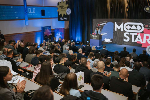 Umjetna inteligencija u obrazovanju i digitalni asistenti u središtu 'MoStart' konferencije