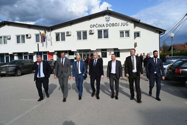 Delegacija Vlade ZDK prisustvovala obilježavanju Dana općine Doboj Jug