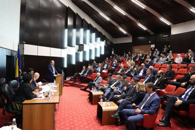 Predstavnički dom za uvođenje novih tehnologija u kontroli izbornog procesa