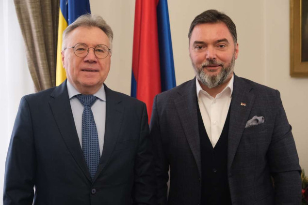 Košarac i Kalabuhov razgovarali o aktuelnim političkim i ekonomskim temama