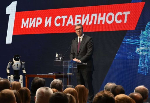 Vučić predstavio strategiju "Srbija 2035": Najavio početak izgradnje čovjekolikih robota