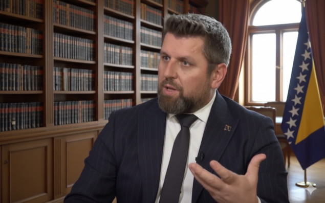 Duraković: NSRS sramno degradirala stradanje Jevreja i Roma u drugorazredne žrtve zločina NDH-a